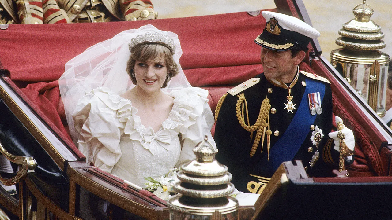 Princess Diana’s wedding dress designer recalls ‘heart-stopping’ moment during the ceremony: ‘Horrified’