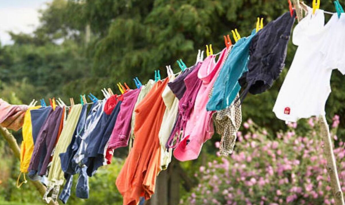 Keep clothes smelling ‘fresh and fragrant’ for longer using simple £1 washing items