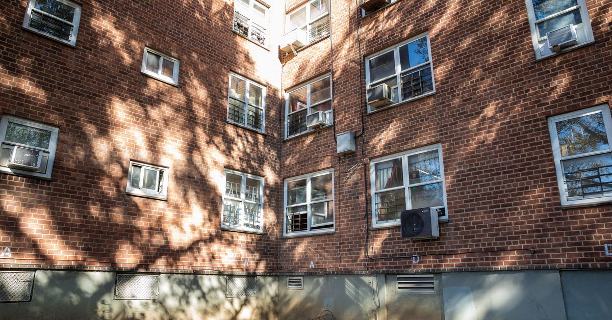 Nine states, including California and New York, sign heat pump agreement to clean up air pollution