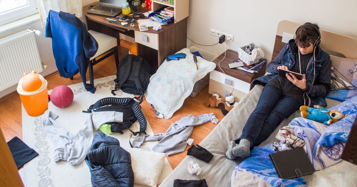 Clean ‘extremely messy’ room in 10 minutes using genius hack