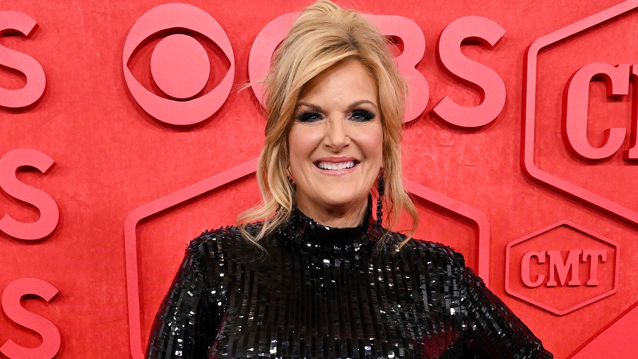 CMT Music Award winner Trisha Yearwood credits family for keeping her grounded